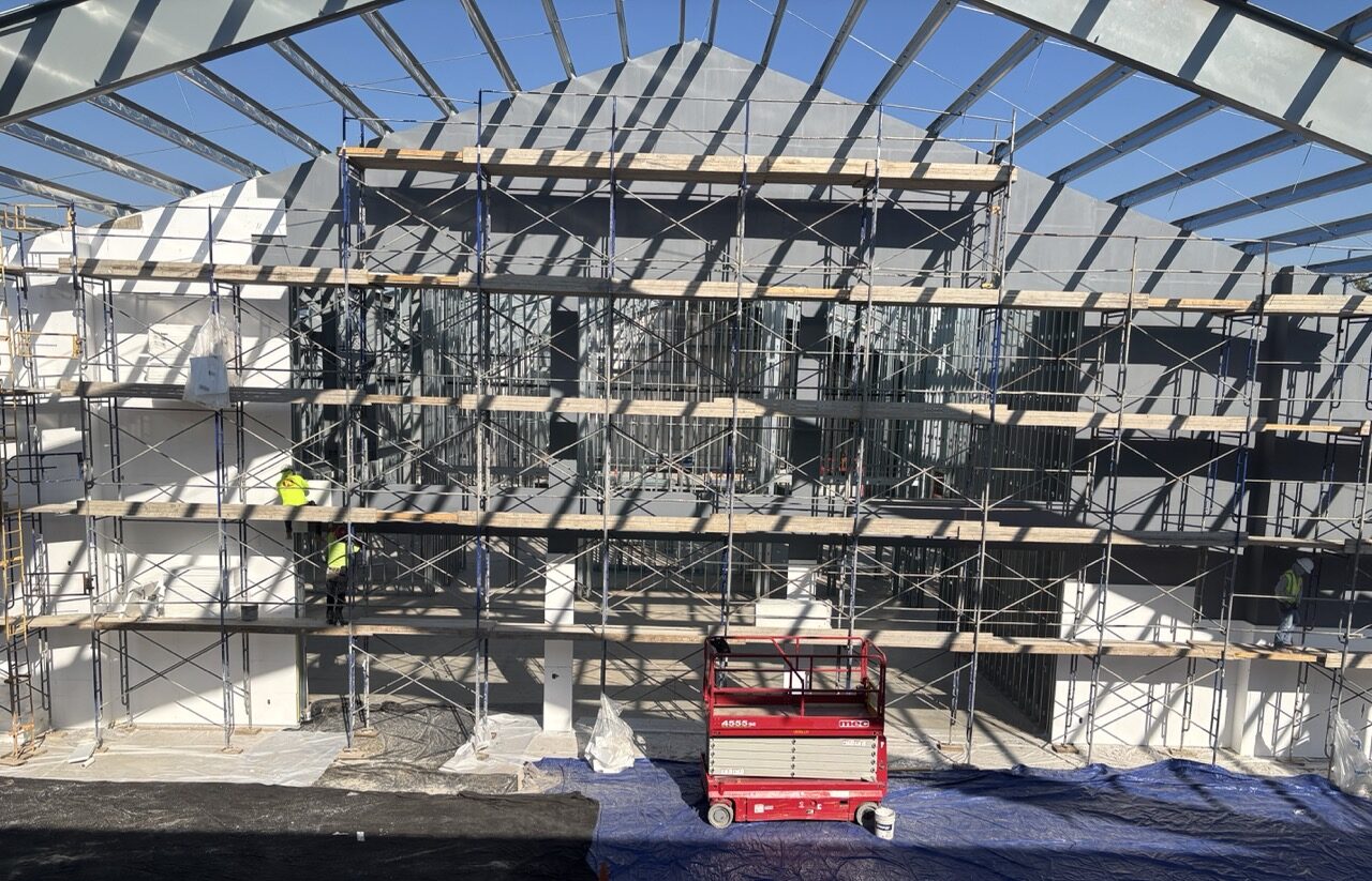 Episode 35: The Pringles Aisle Is Open.