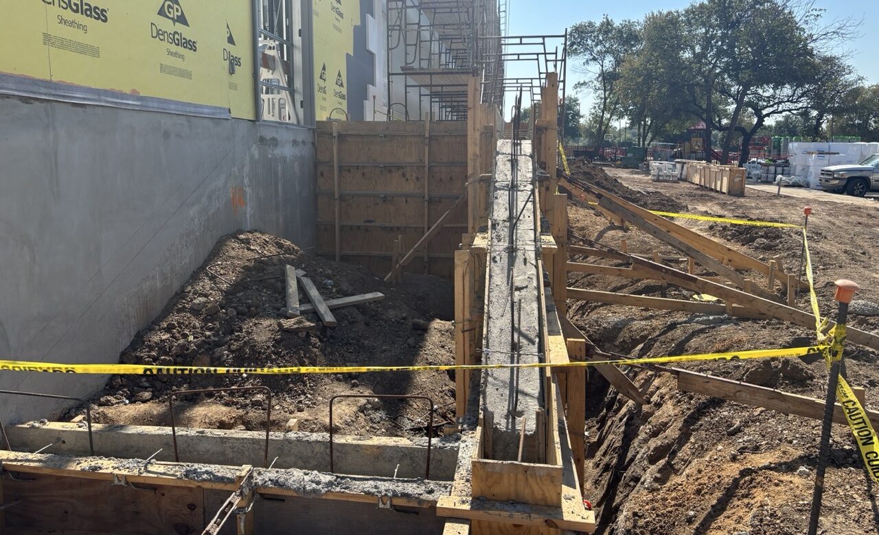 Episode 35: The Pringles Aisle Is Open.