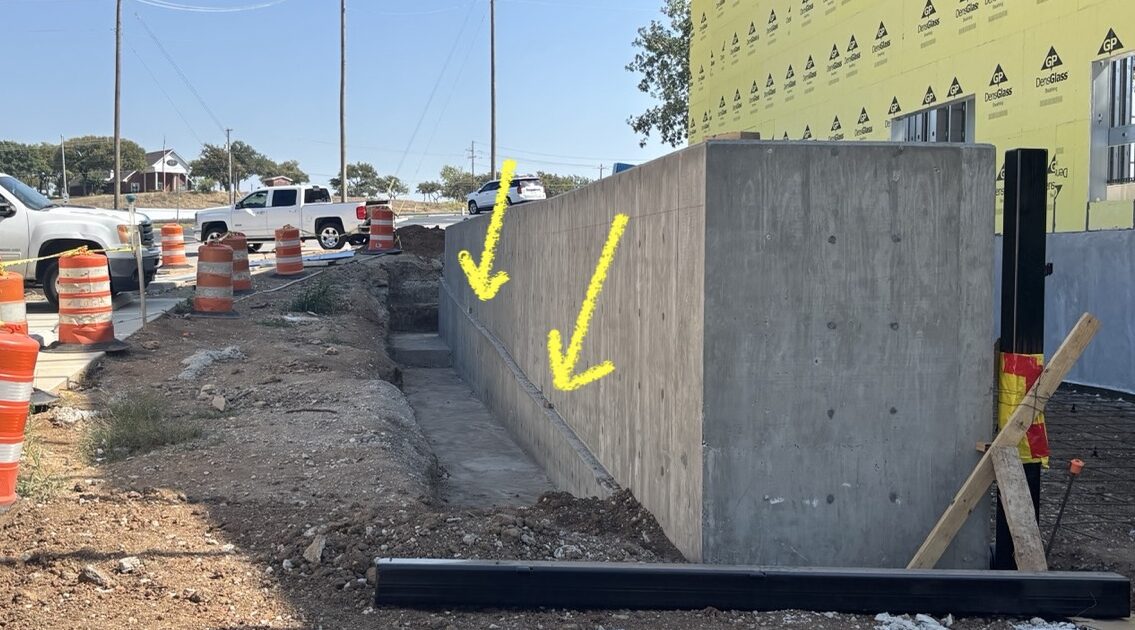 Episode 35: The Pringles Aisle Is Open.