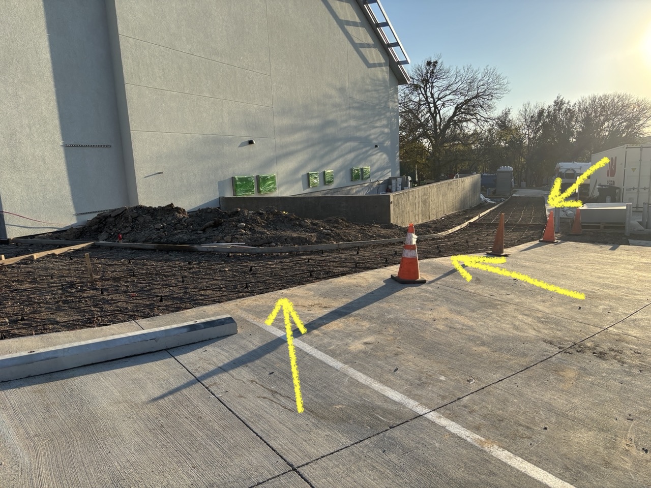 Episode 39: The Lobby Ceiling Got Painted