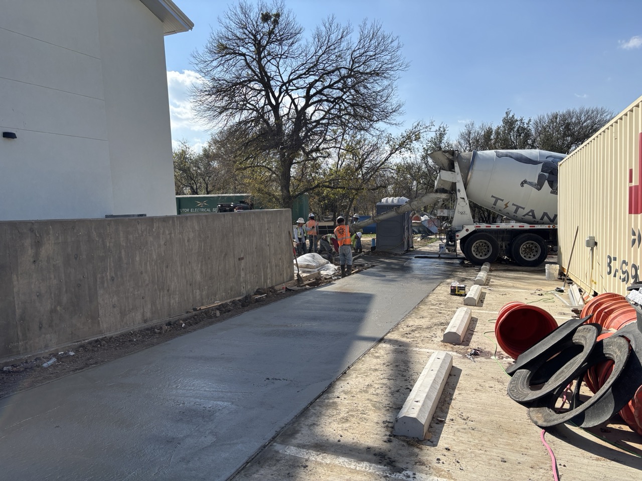 Episode 39: The Lobby Ceiling Got Painted