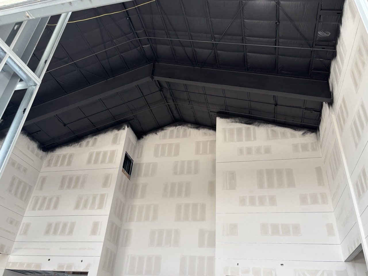 Episode 39: The Lobby Ceiling Got Painted