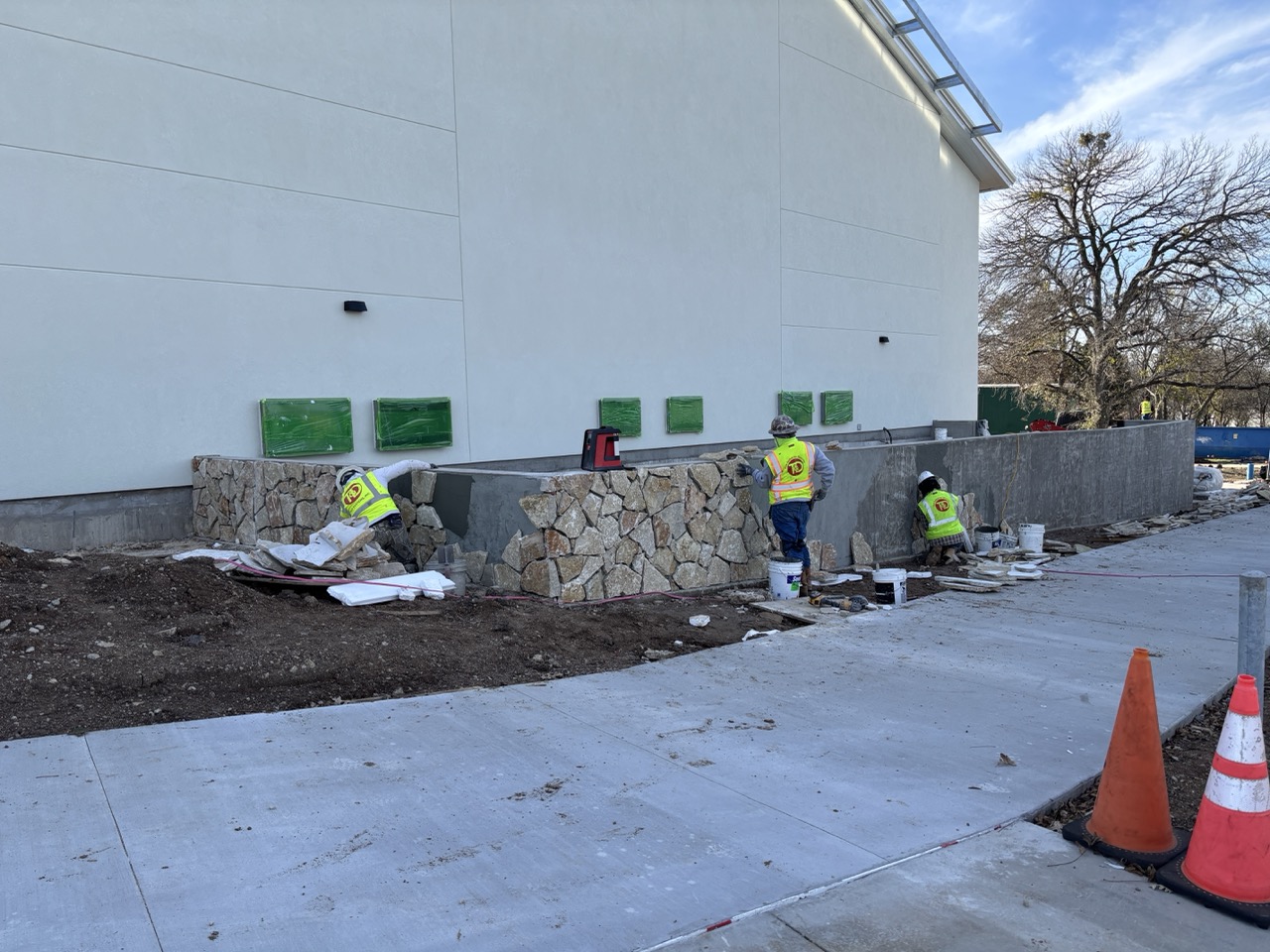 Episode 40: Glass, Pops of Color… and One Confusing Video Tour