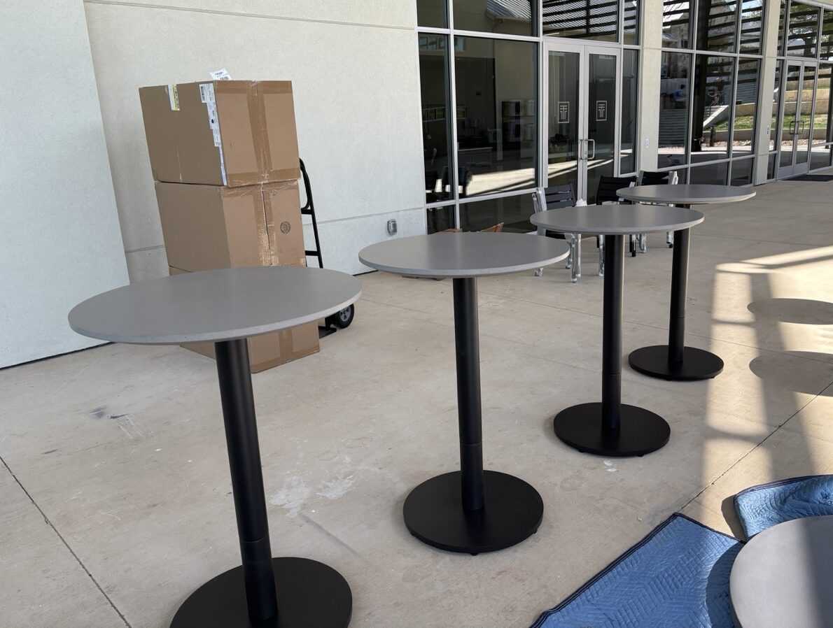 Episode 46: Bidding You Uh-Doo (Or-uh-Vuah… Whatever. I'm not French.)